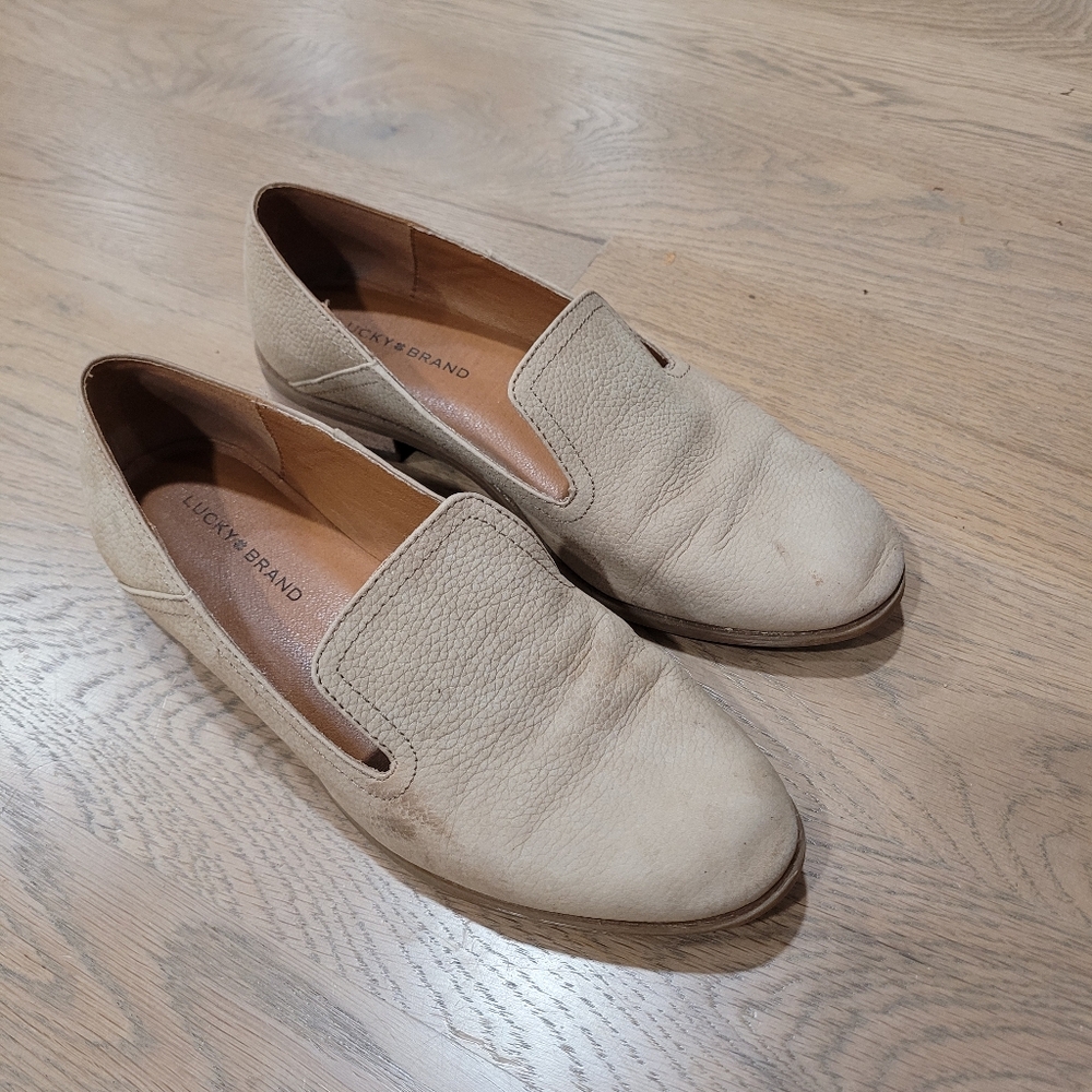 Lucky Brand Elafina Loafers Flats Shoes Size 6.5 Taupe Leather‎